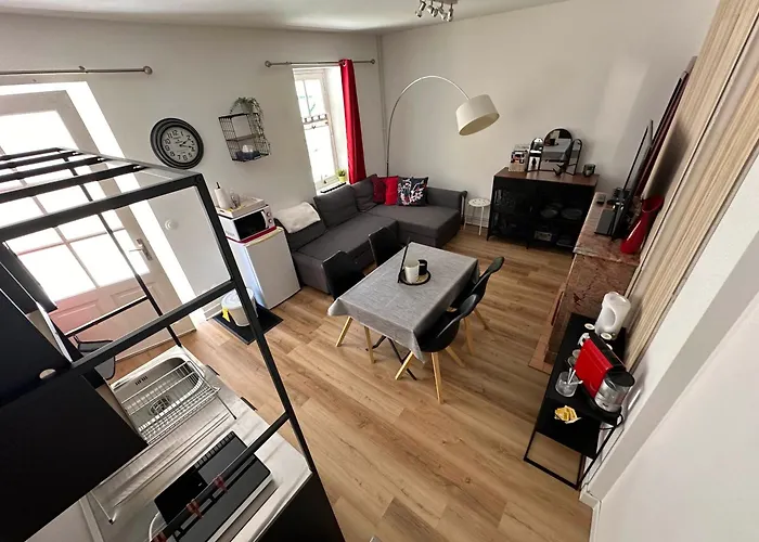 Chambres, 4 A 6 Voyageurs En Centre Ville, À 5 Mins Du Zoo